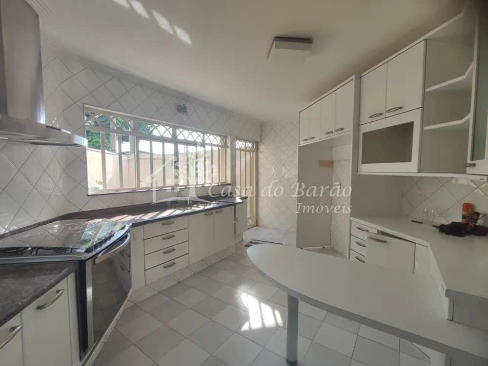 Casa, 3 quartos, 280 m² - Foto 3