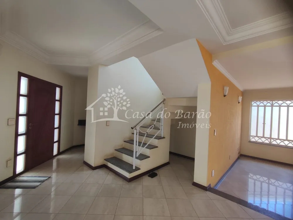 Casa, 3 quartos, 280 m² - Foto 1