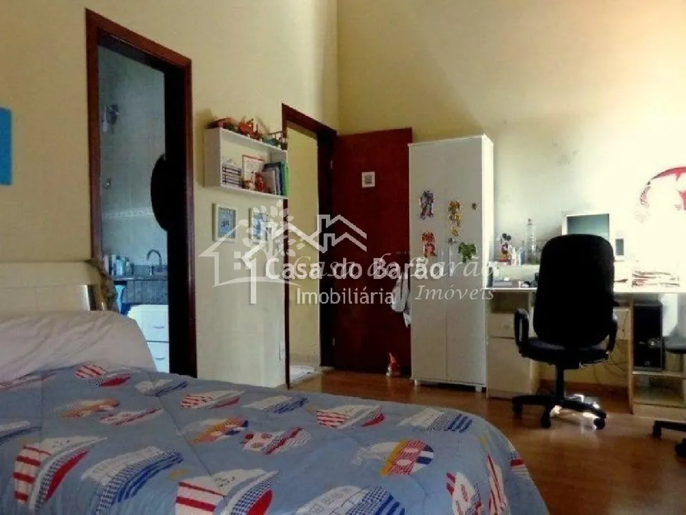 Casa, 3 quartos, 335 m² - Foto 11
