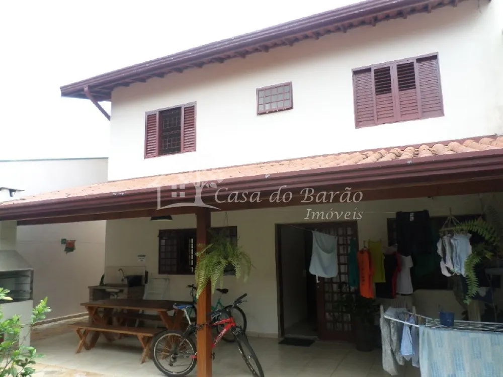 Casa, 7 quartos, 270 m² - Foto 1