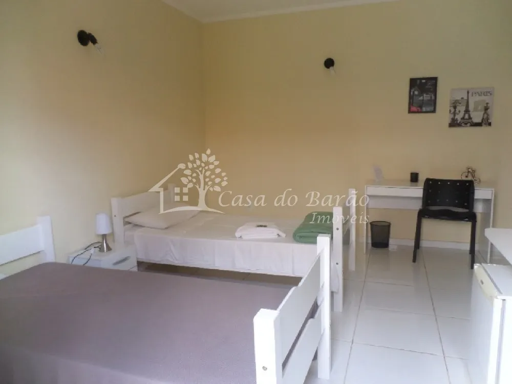 Casa, 7 quartos, 270 m² - Foto 9