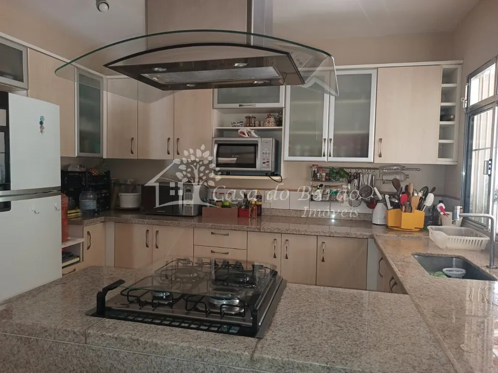Casa, 4 quartos, 500 m² - Foto 1