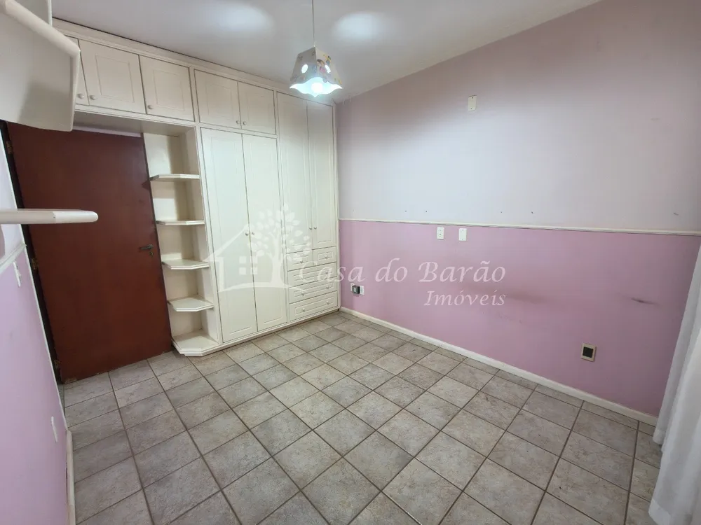 Casa, 3 quartos, 260 m² - Foto 11