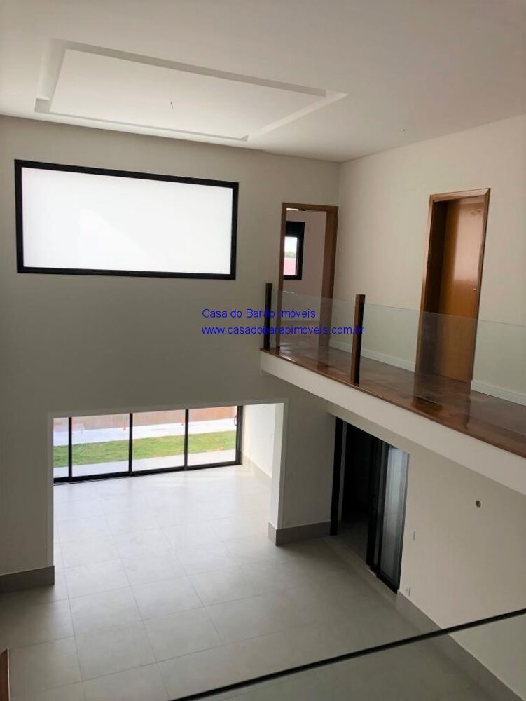 Casa de Condomínio à venda com 4 quartos, 372m² - Foto 2