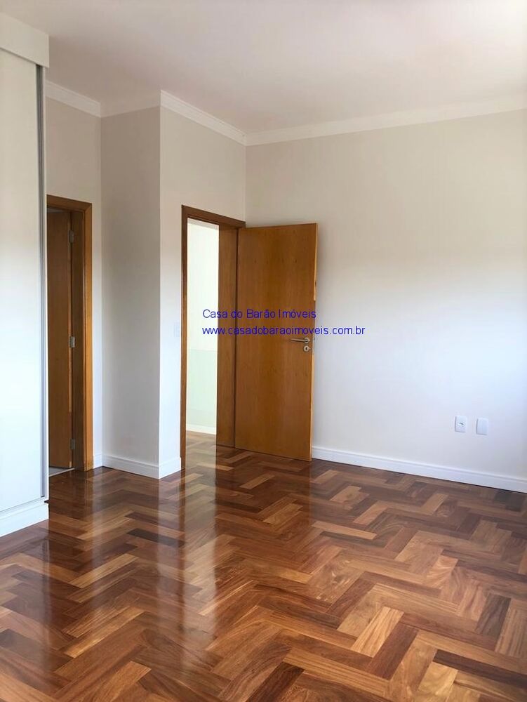 Casa de Condomínio à venda com 4 quartos, 372m² - Foto 8