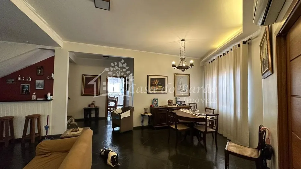 Casa, 3 quartos, 211 m² - Foto 3