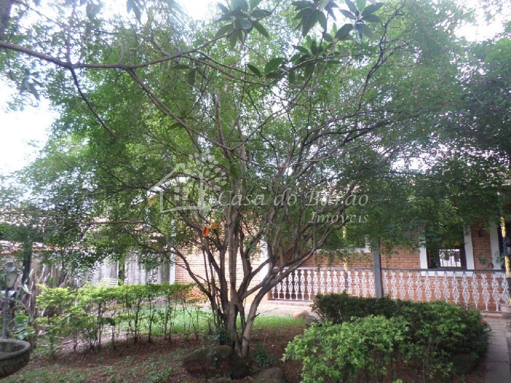 Casa, 5 quartos, 385 m² - Foto 1