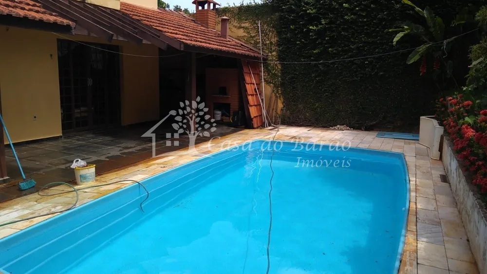 Casa, 5 quartos, 340 m² - Foto 2