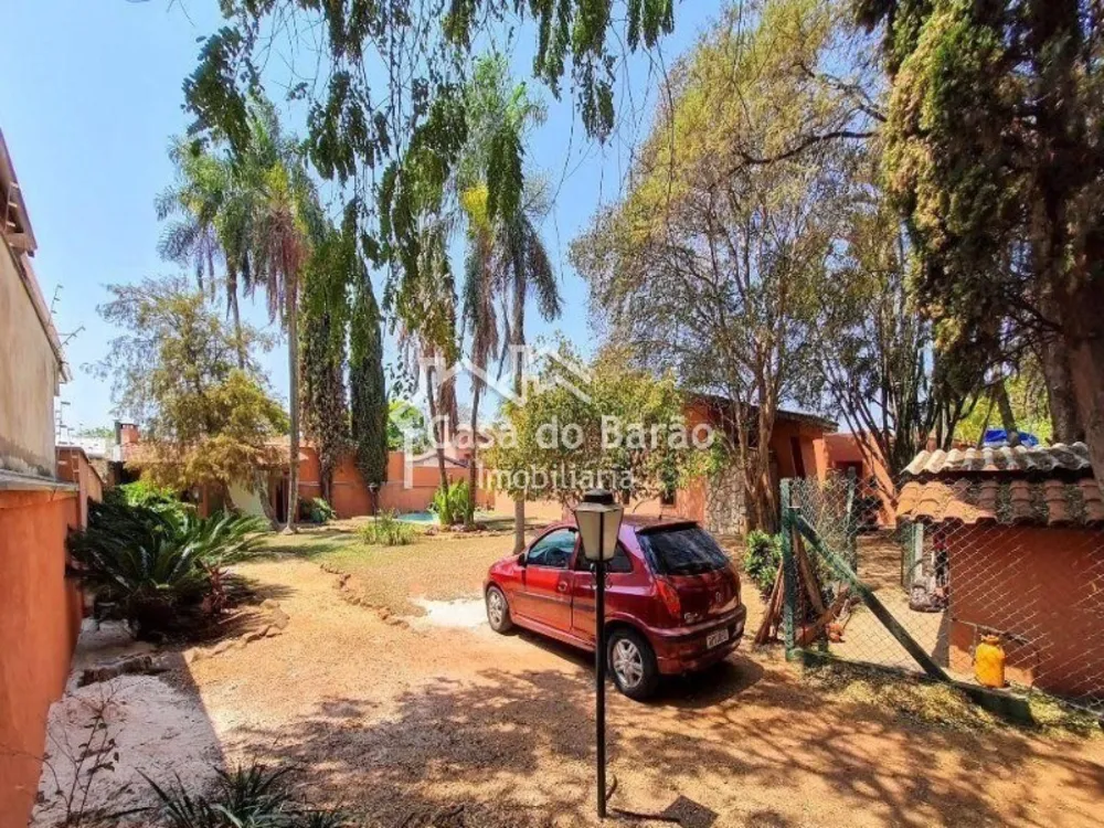 Casa, 6 quartos, 256 m² - Foto 3