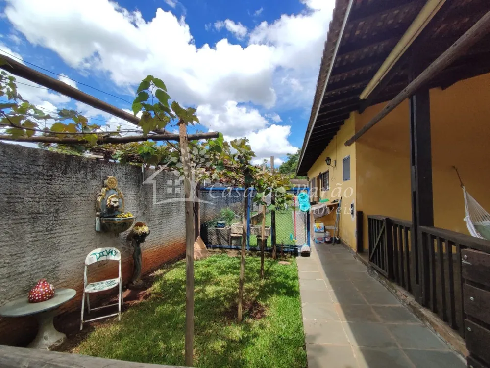 Chácara, 4 quartos, 1710 m² - Foto 1