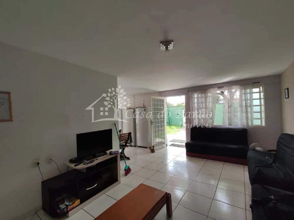 Casa, 8 quartos, 231 m² - Foto 2