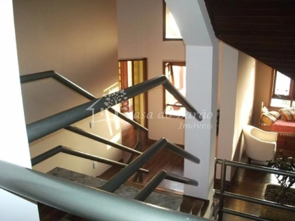 Casa, 3 quartos, 330 m² - Foto 4
