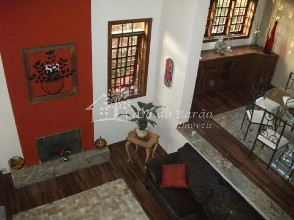 Casa, 3 quartos, 330 m² - Foto 3