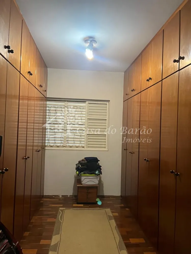Casa, 4 quartos, 268 m² - Foto 8