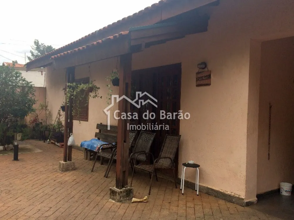 Prédio Inteiro, 180 m² - Foto 1