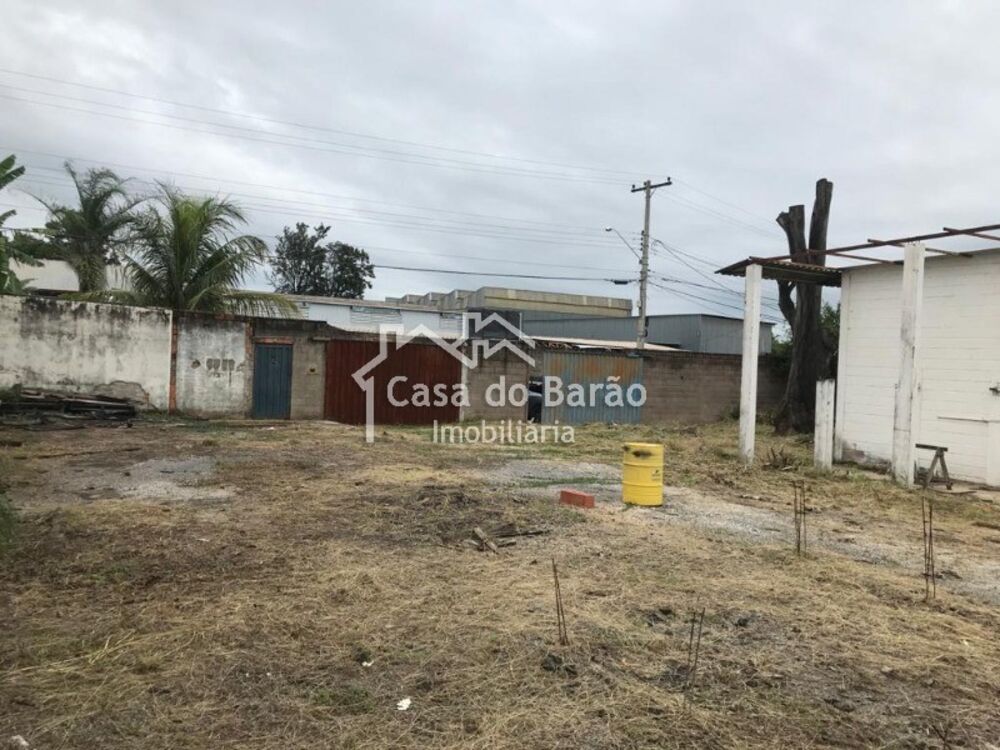 Loteamento e Condomínio - Foto 1