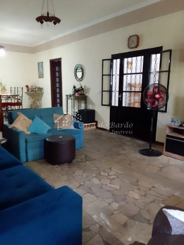 Casa, 3 quartos, 162 m² - Foto 1