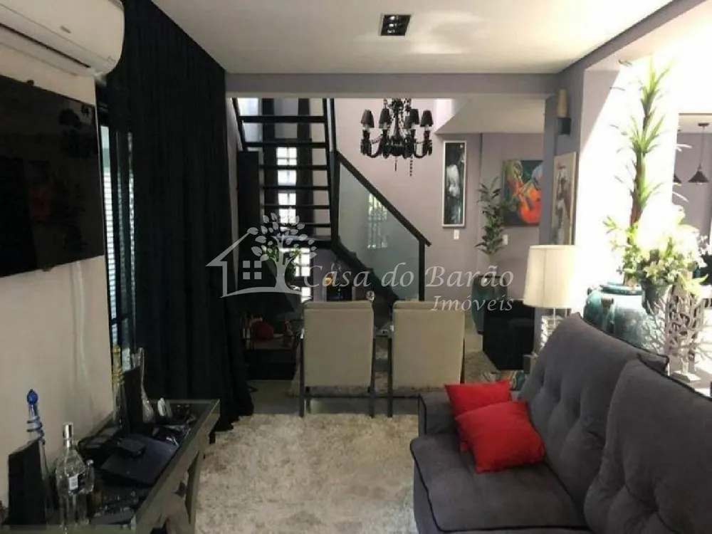 Casa, 3 quartos, 205 m² - Foto 4