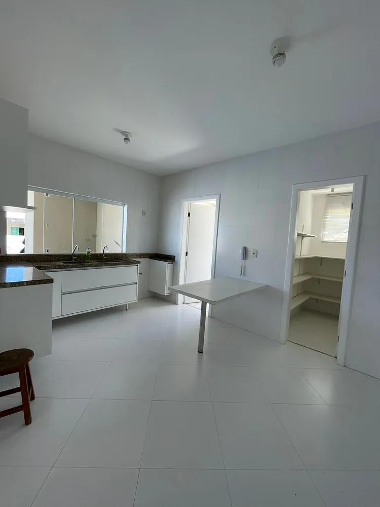 Casa, 4 quartos, 270 m² - Foto 8