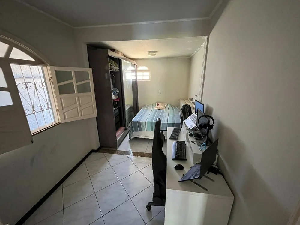 Casa, 4 quartos, 237 m² - Foto 9