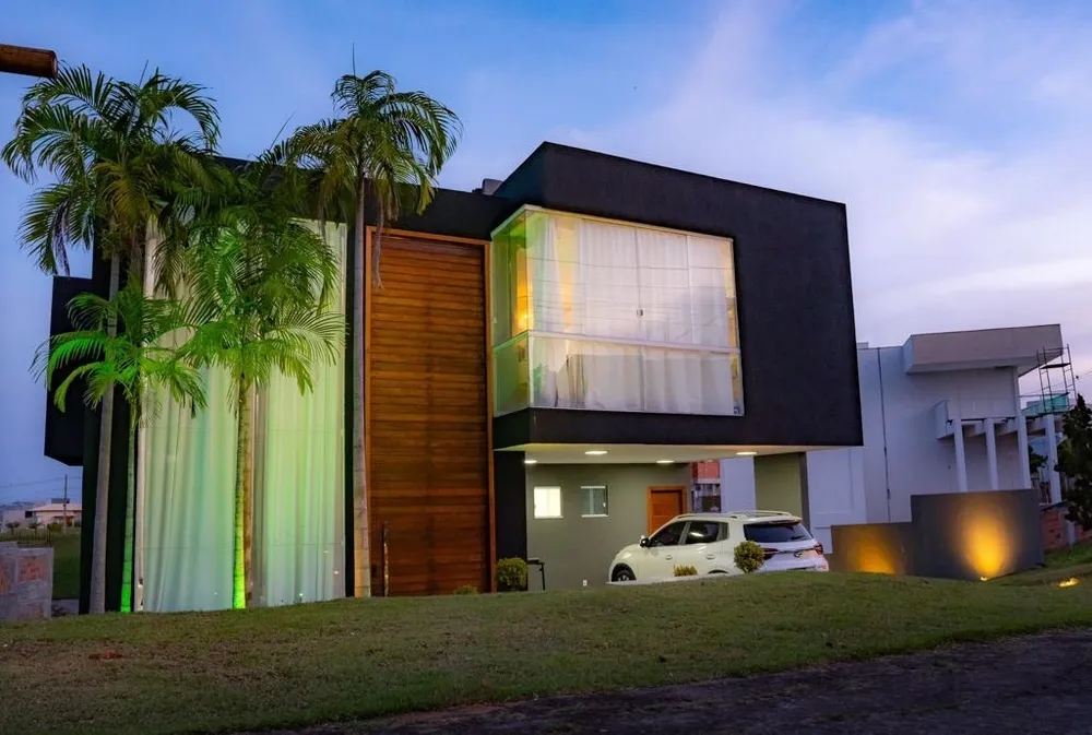 Casa, 4 quartos, 250 m² - Foto 1
