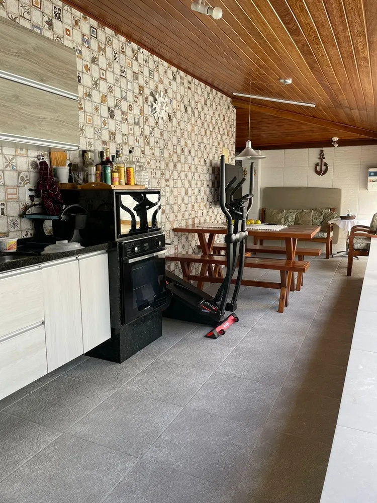 Casa, 3 quartos, 200 m² - Foto 6