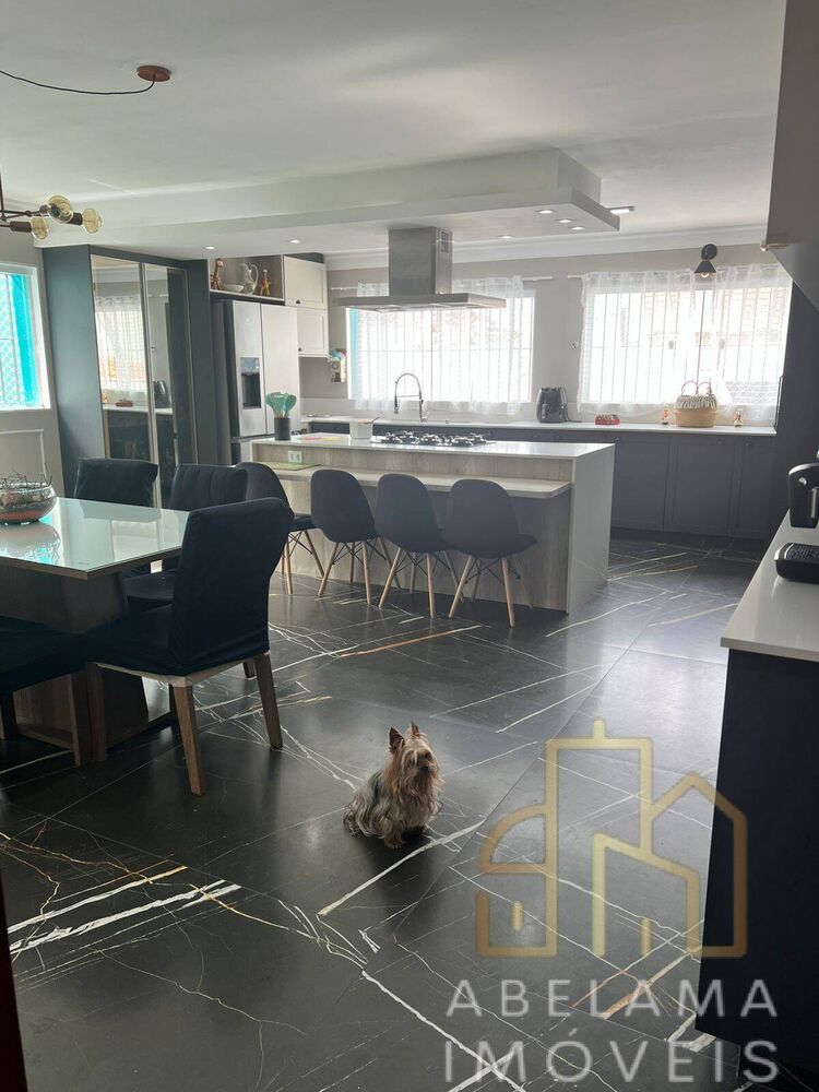 Sobrado, 3 quartos, 442 m² - Foto 2