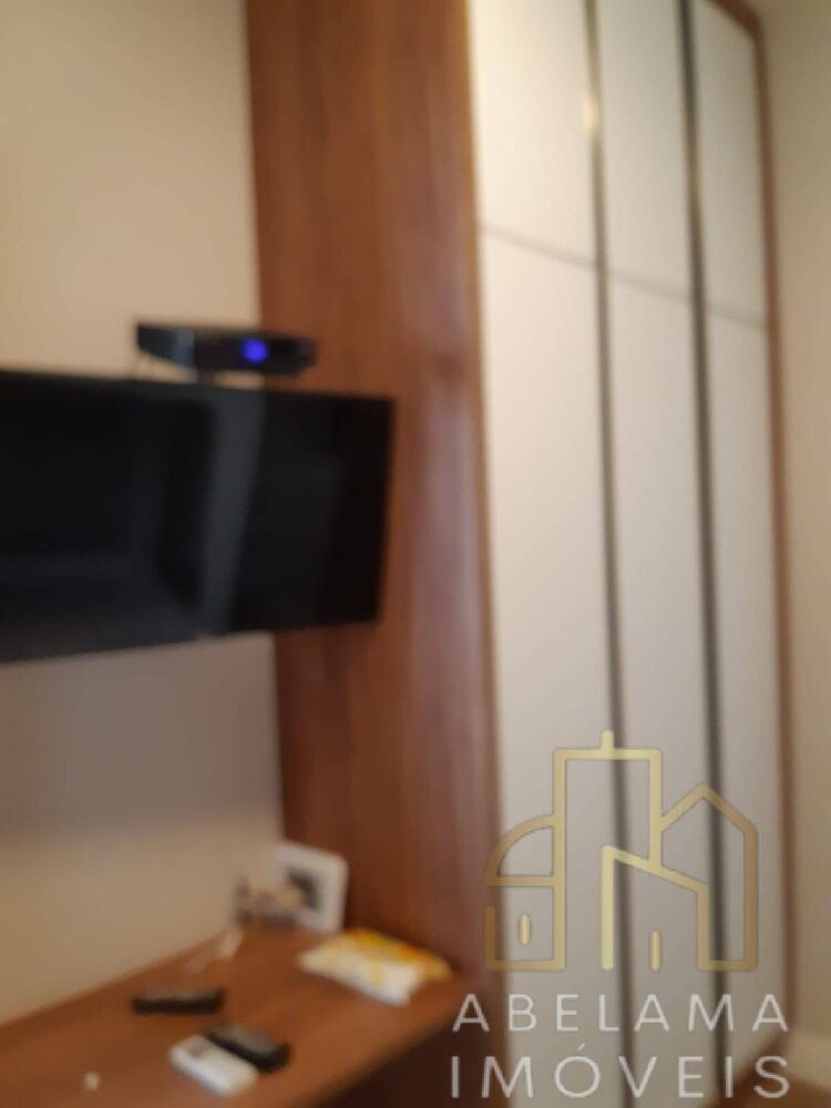 Casa para alugar com 5 quartos, 320m² - Foto 4