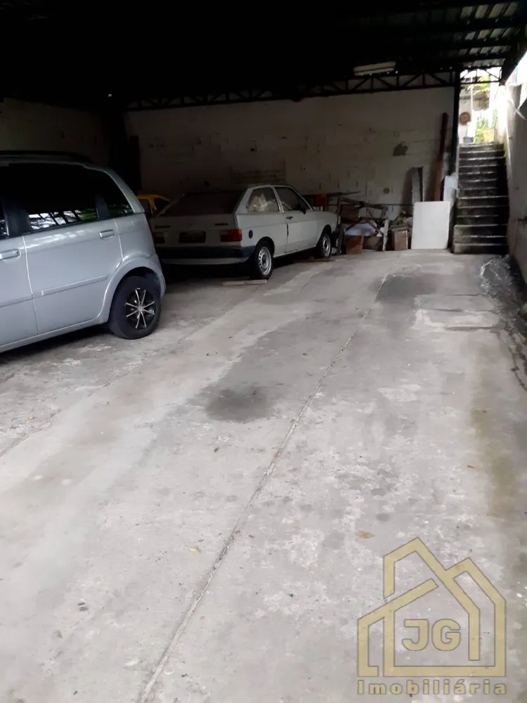 Casa, 4 quartos, 330 m² - Foto 2