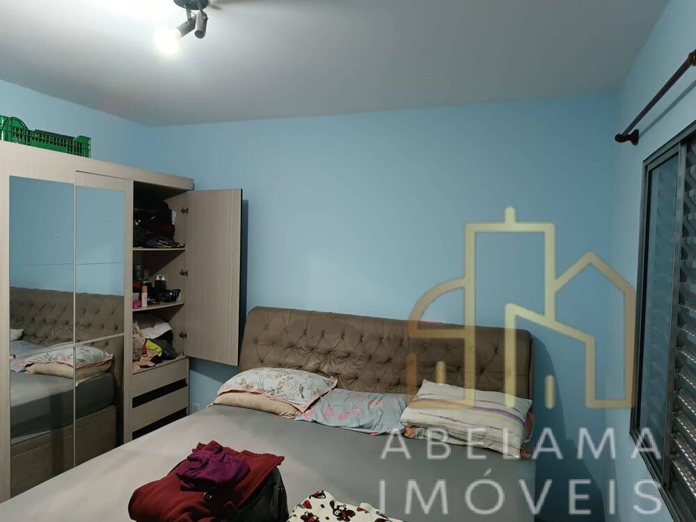 Casa para alugar com 2 quartos, 250m² - Foto 7