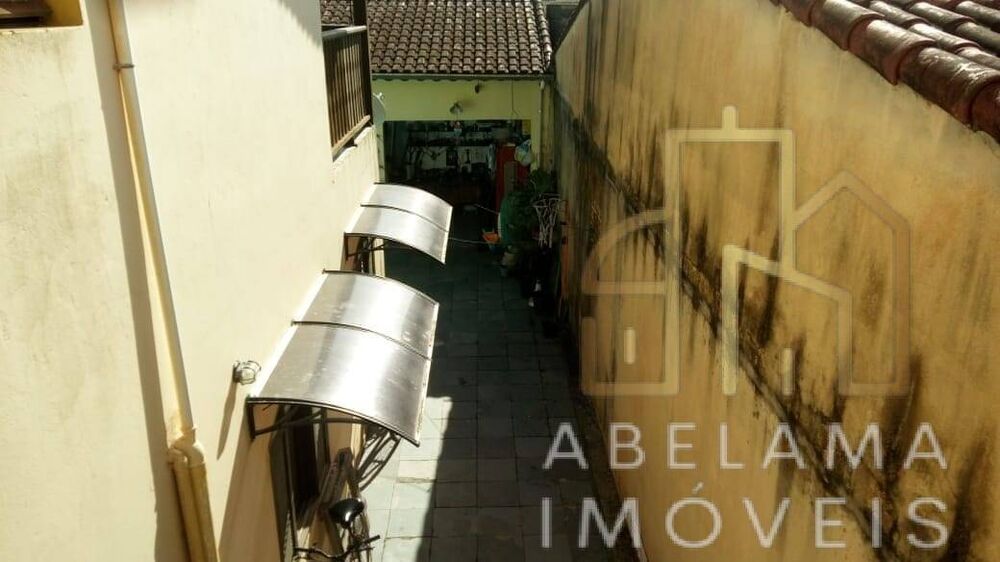 Sobrado, 3 quartos, 276 m² - Foto 1