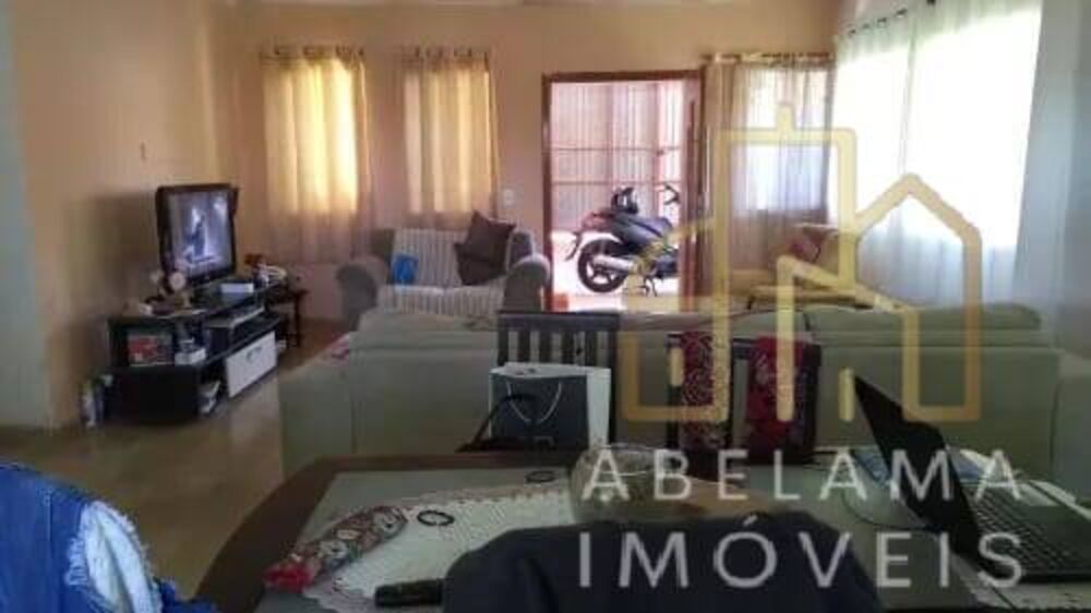 Chácara, 6 quartos, 2300 m² - Foto 2