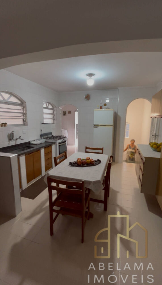 Sobrado, 3 quartos, 244 m² - Foto 2