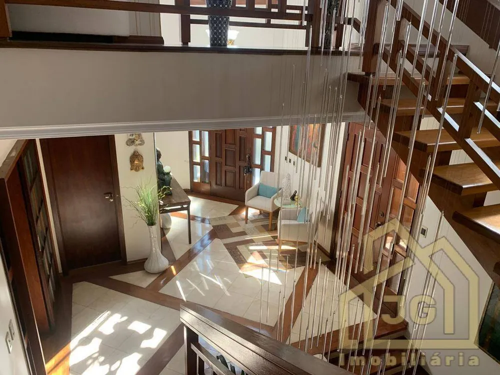 Sobrado, 5 quartos, 359 m² - Foto 2