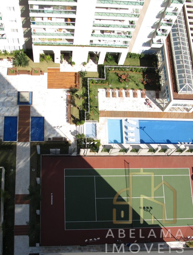 Apartamento para alugar com 3 quartos, 198m² - Foto 16