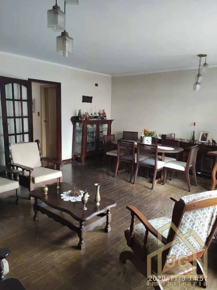 Casa, 4 quartos, 253 m² - Foto 1