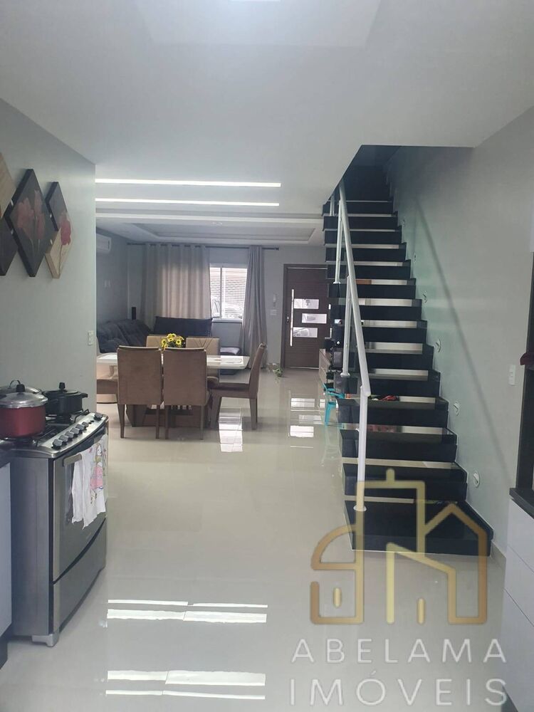 Casa, 3 quartos, 309 m² - Foto 4