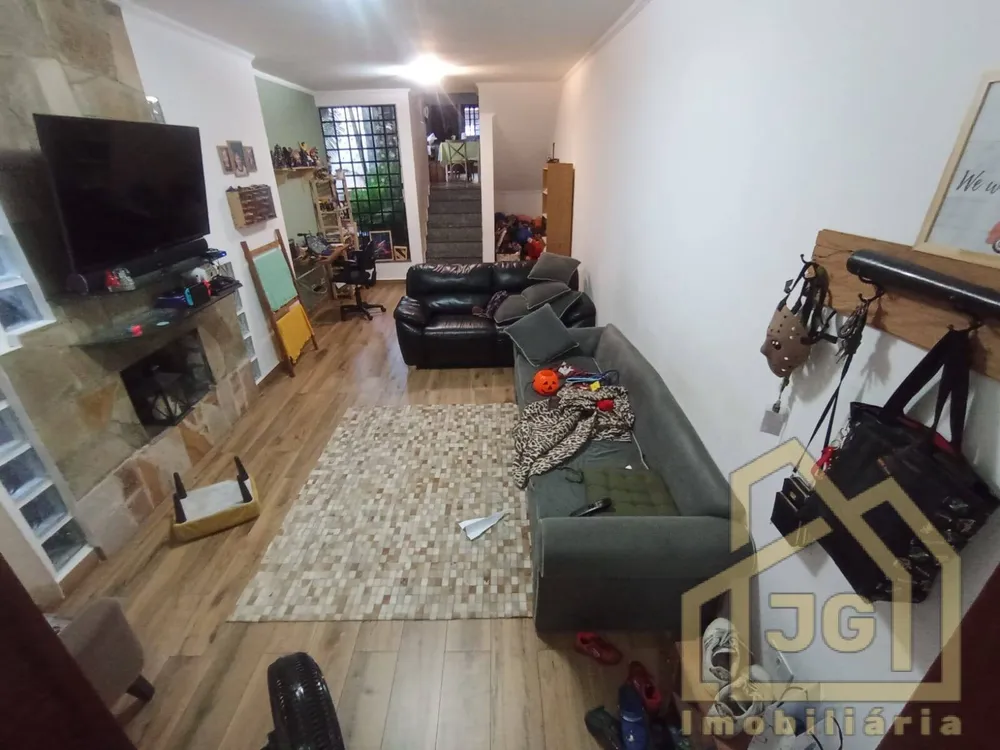 Sobrado, 3 quartos, 230 m² - Foto 1