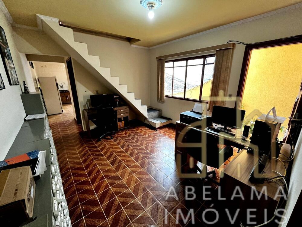 Sobrado, 6 quartos, 200 m² - Foto 2