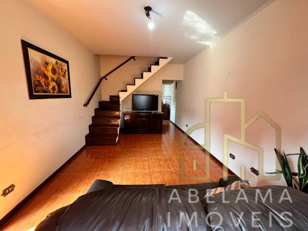 Sobrado, 6 quartos, 200 m² - Foto 1