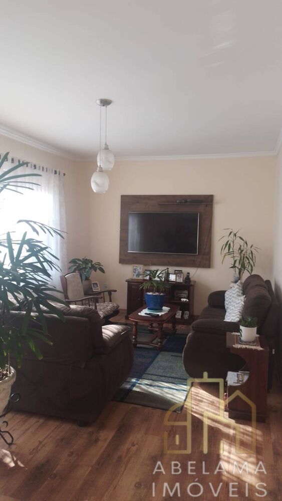 Casa, 3 quartos, 250 m² - Foto 2