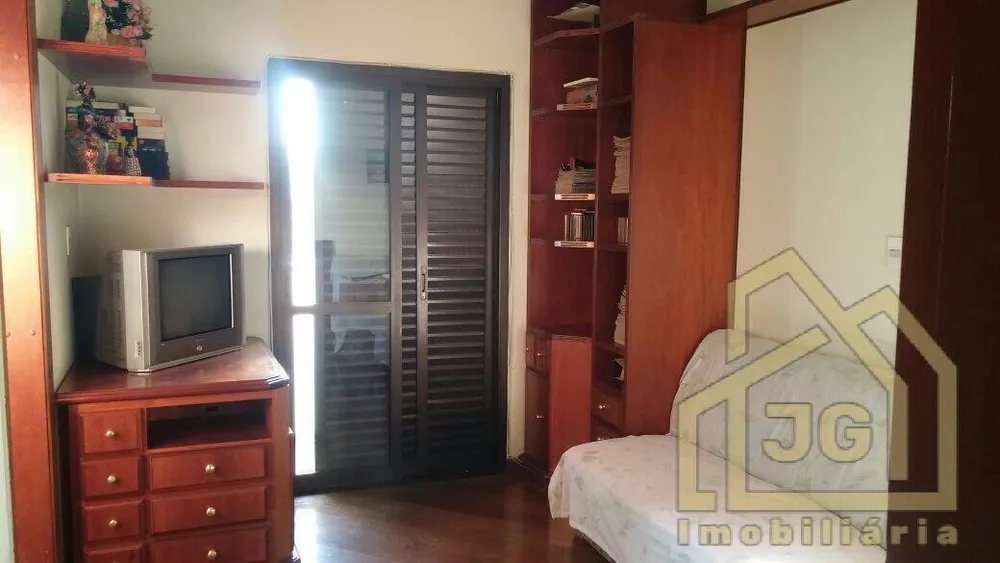 Apartamento, 3 quartos, 272 m² - Foto 10