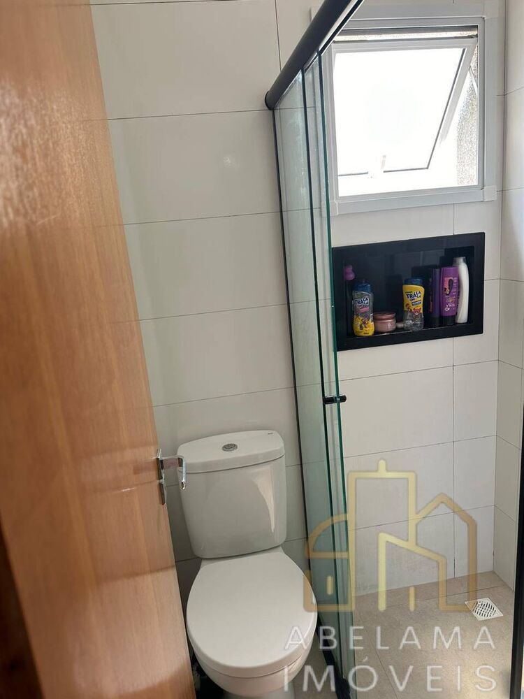 Apartamento à venda com 2 quartos, 65m² - Foto 2