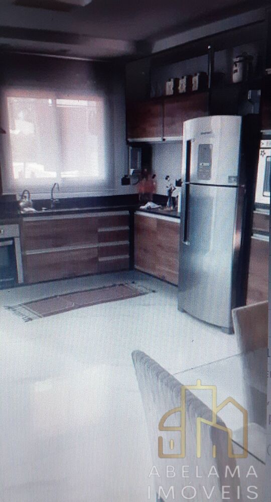 Sobrado, 3 quartos, 176 m² - Foto 1