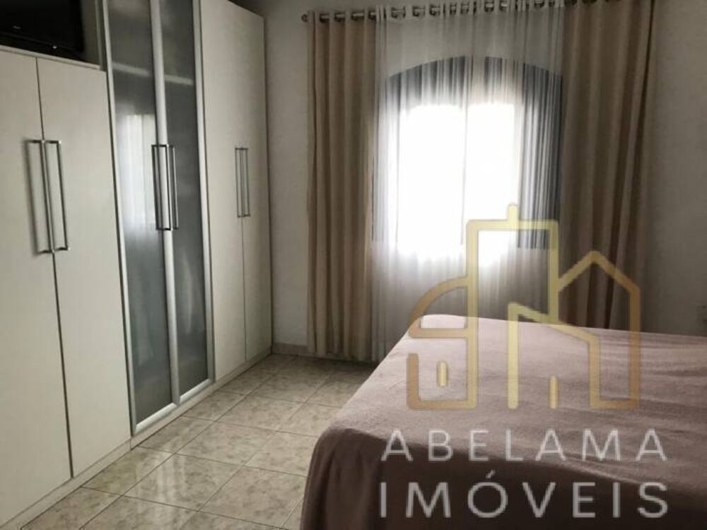 Casa, 3 quartos, 250 m² - Foto 11