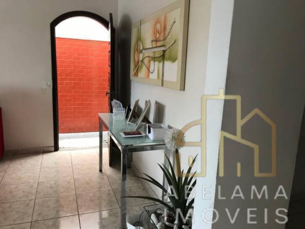 Casa, 3 quartos, 250 m² - Foto 2