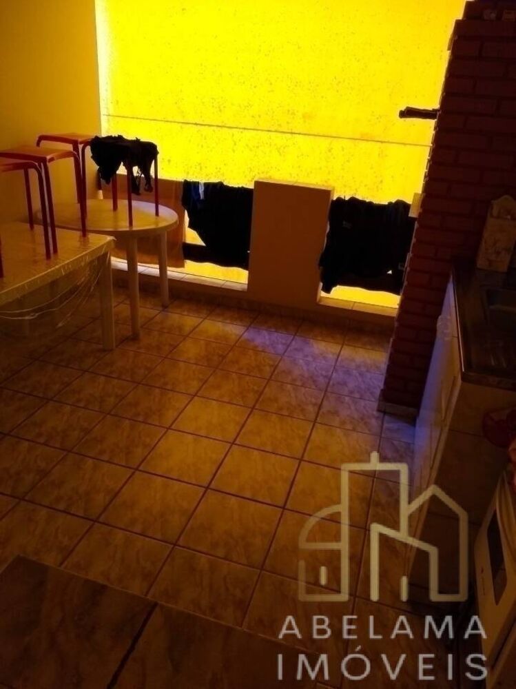 Casa, 2 quartos, 128 m² - Foto 2
