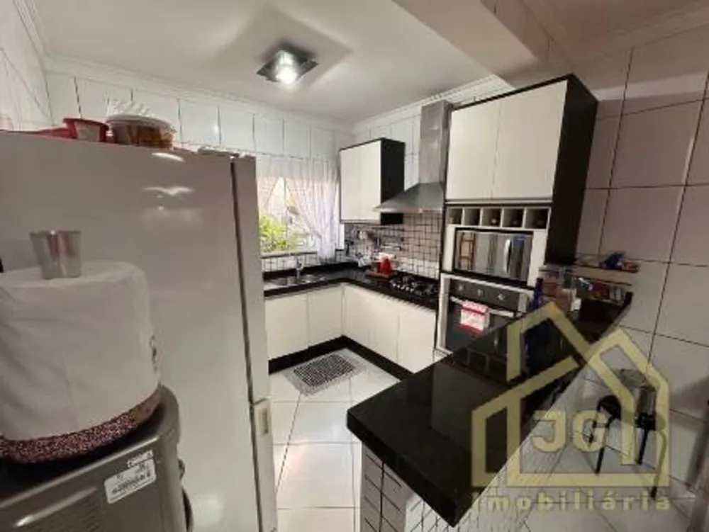 Casa, 3 quartos, 155 m² - Foto 1