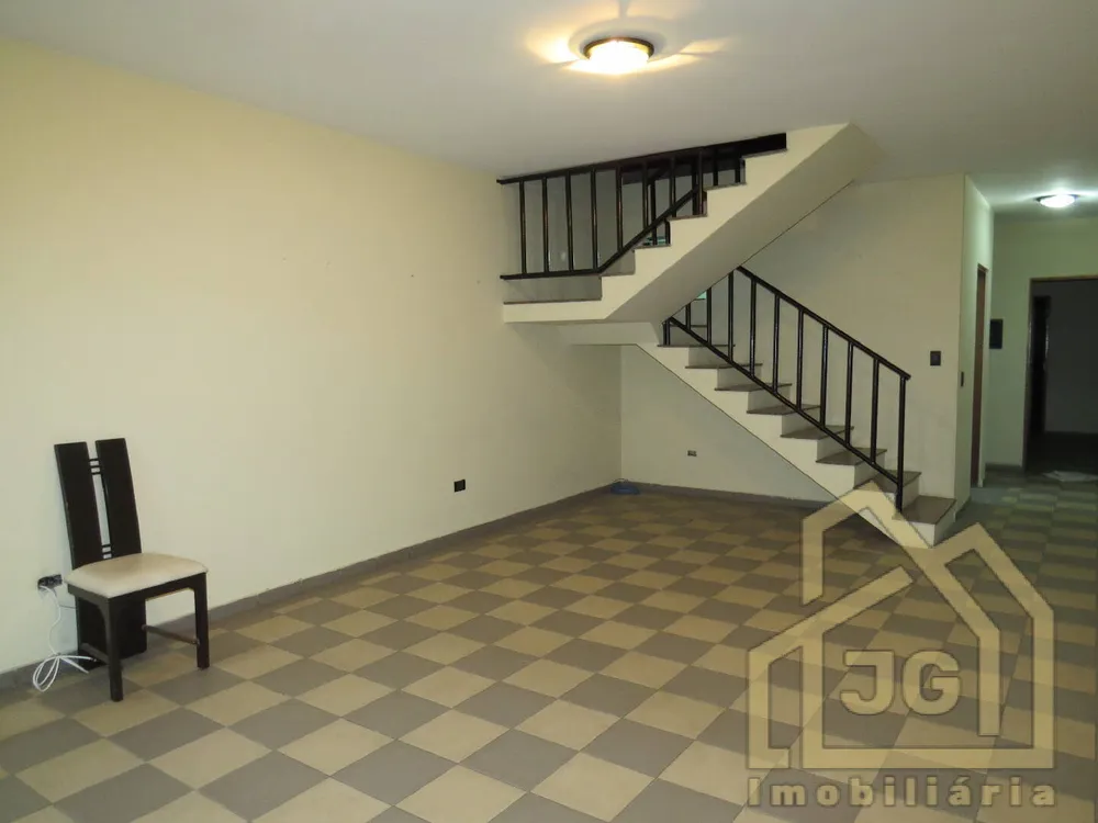 Sobrado, 3 quartos, 325 m² - Foto 2