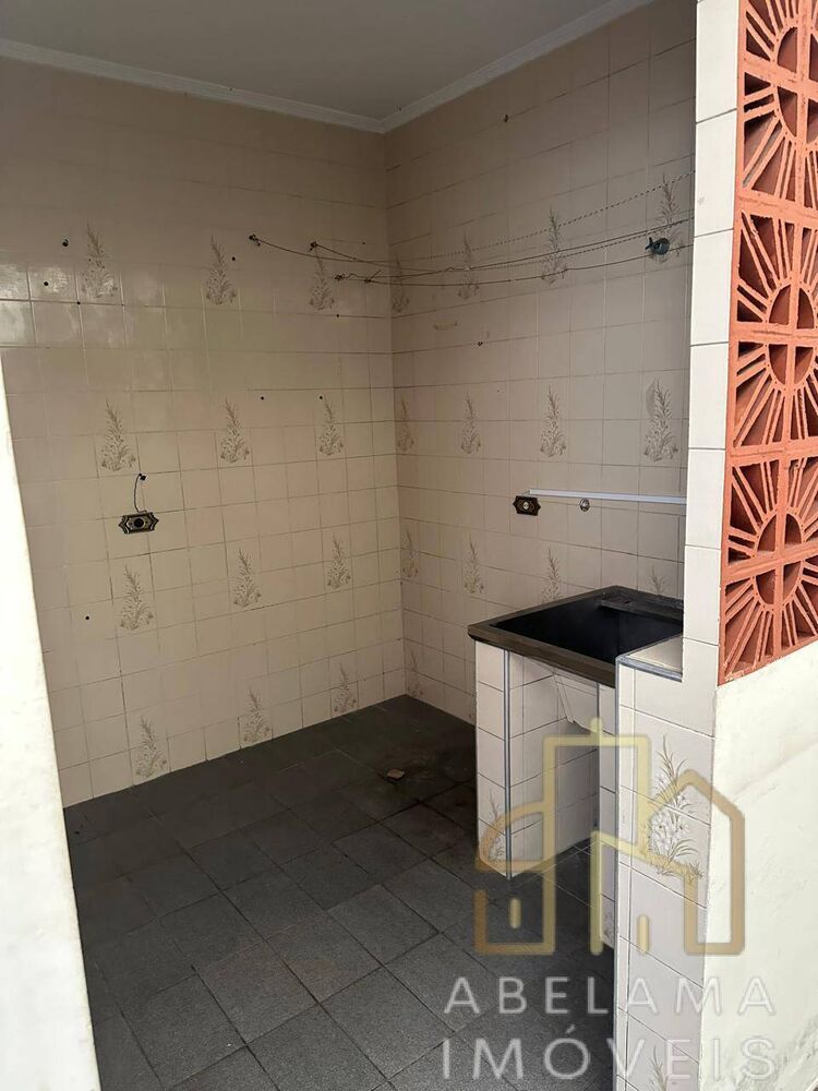 Sobrado, 3 quartos, 180 m² - Foto 2